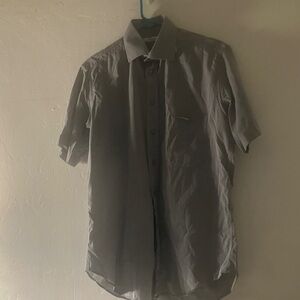 Classic Men's Short Sleeve Gray Shirt